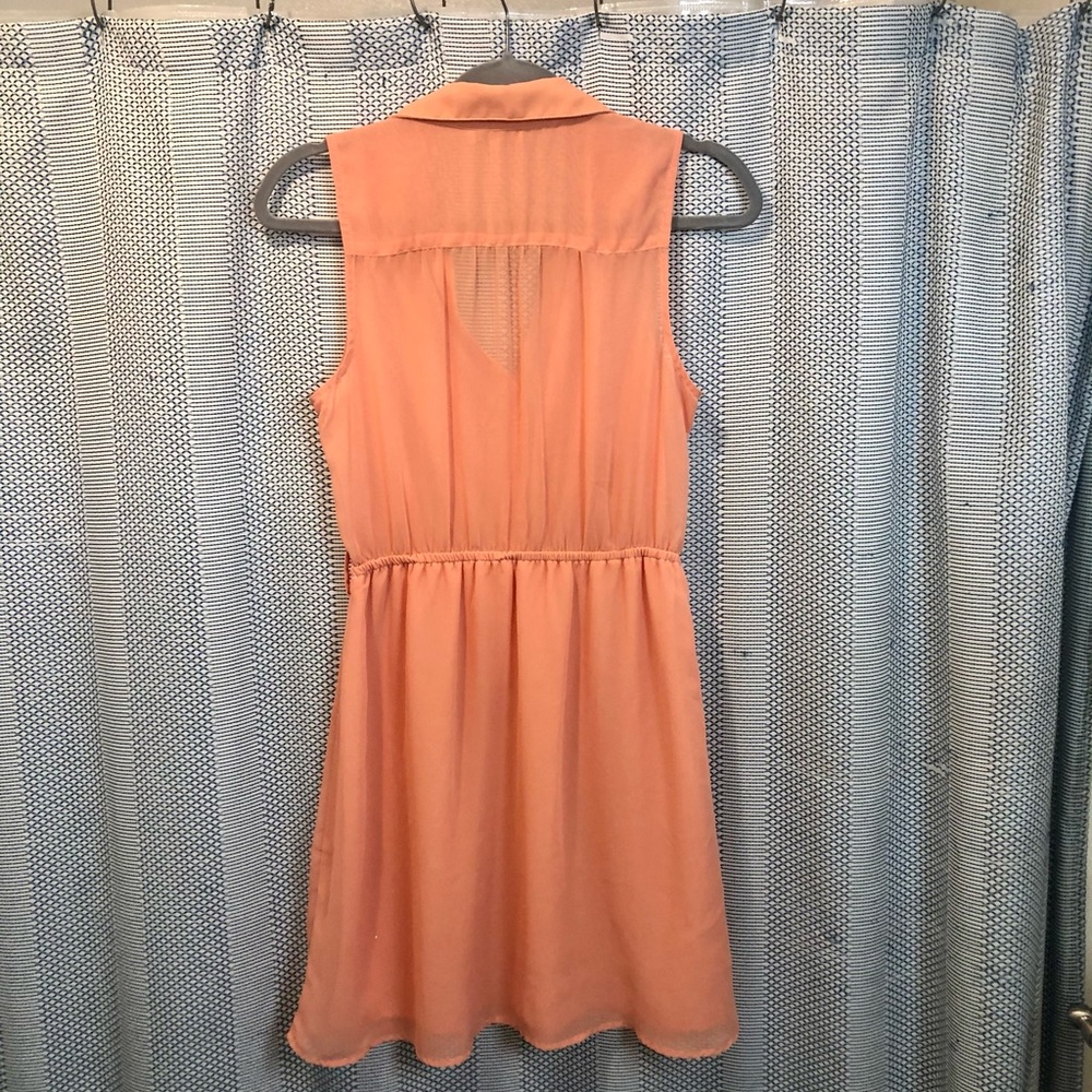 Dress - Picture 4 of 10